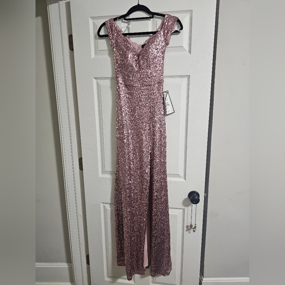 B. Darlin Pink Sequins Prom/formal Dress